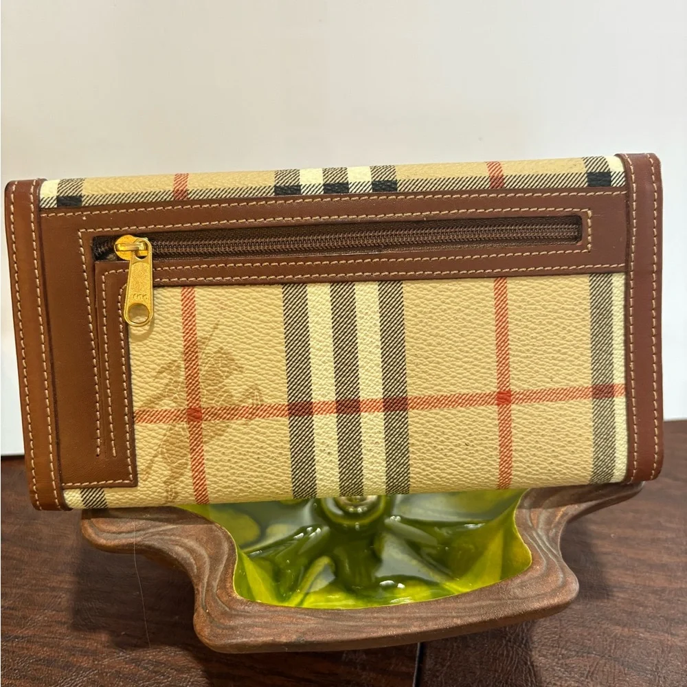 Burberry Haymarket Check coated canvas long wallet with brown leather trim - Picture 4 of 15